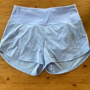 Lululemon Speed Up short. High rise - Size 6. 4 inch inseam.